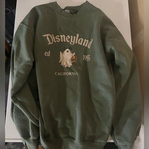 Disneyland medium ghost Mickey crewneck medium